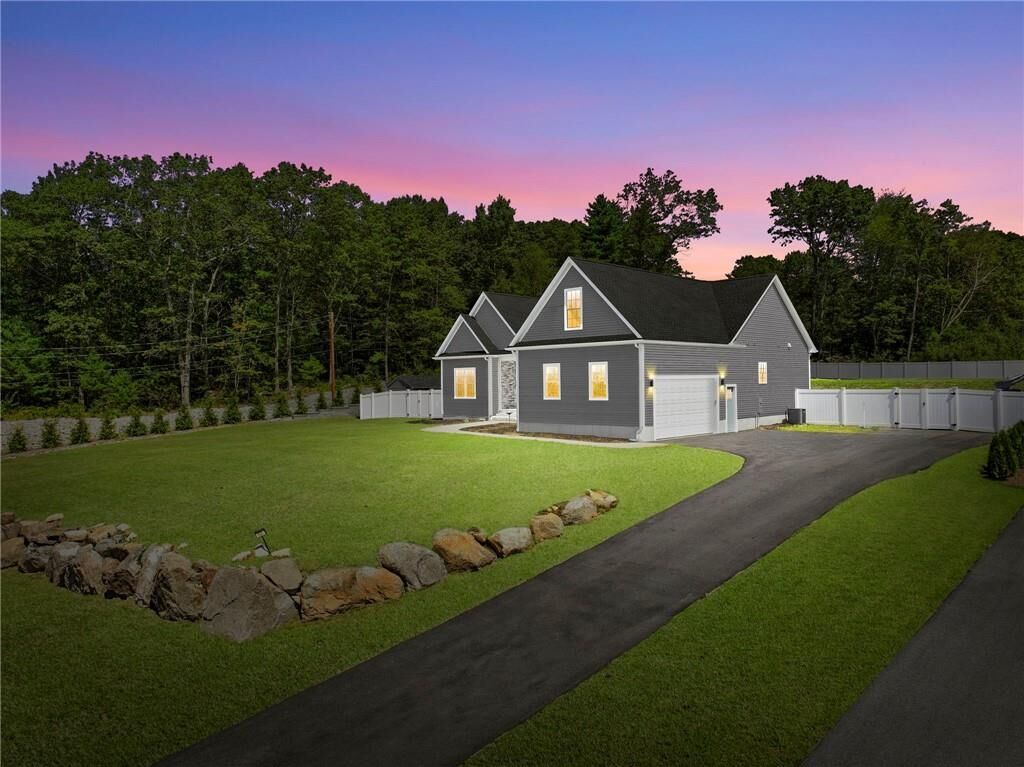 Property Photo:  53 Cross Road  RI 02919 