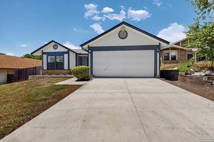 Property Photo:  7731 Painted Ridge  TX 78239 