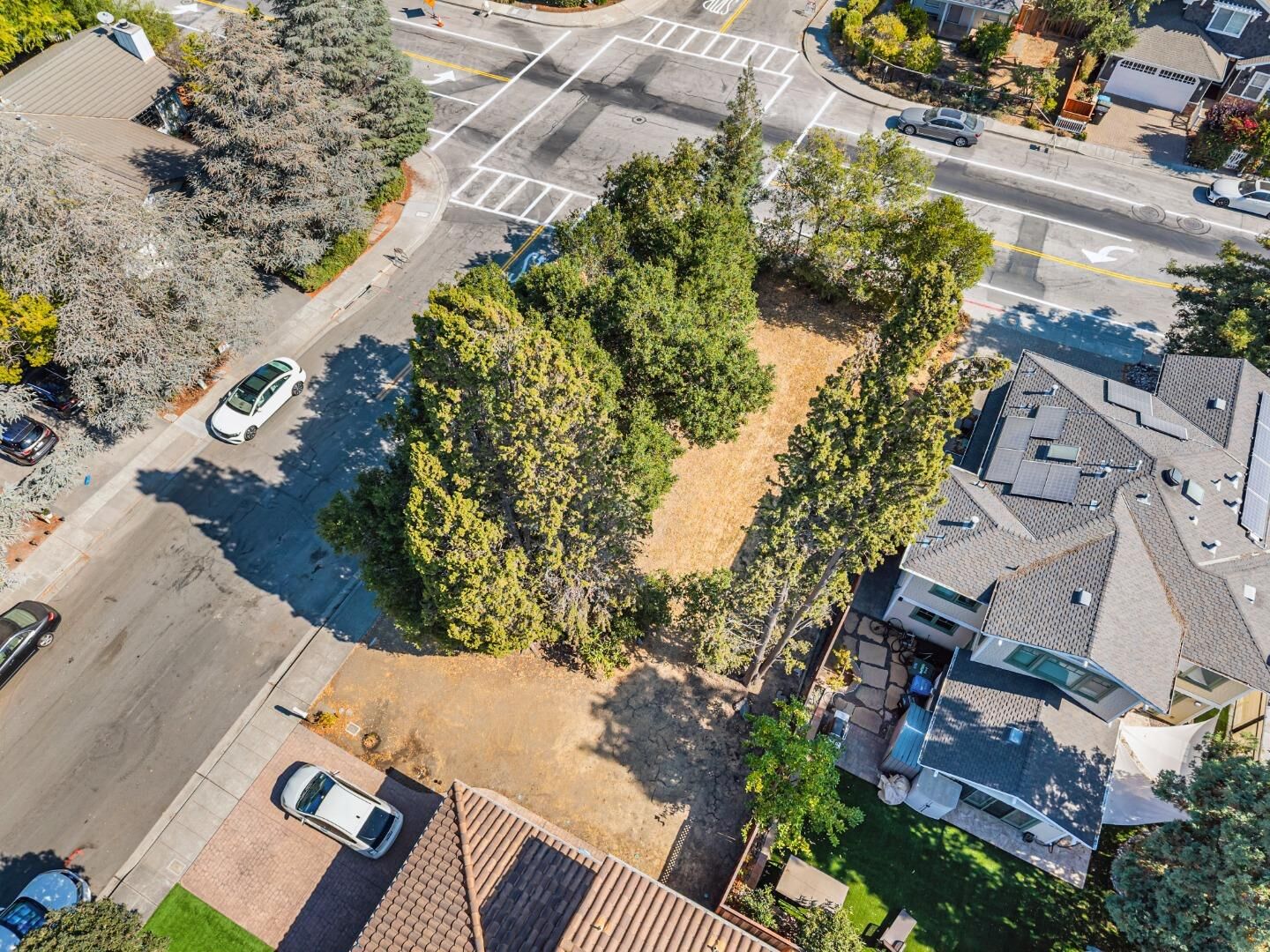 Property Photo:  0 Southwest SW Corner Of Cedar Ave & Alameda  CA 94025 