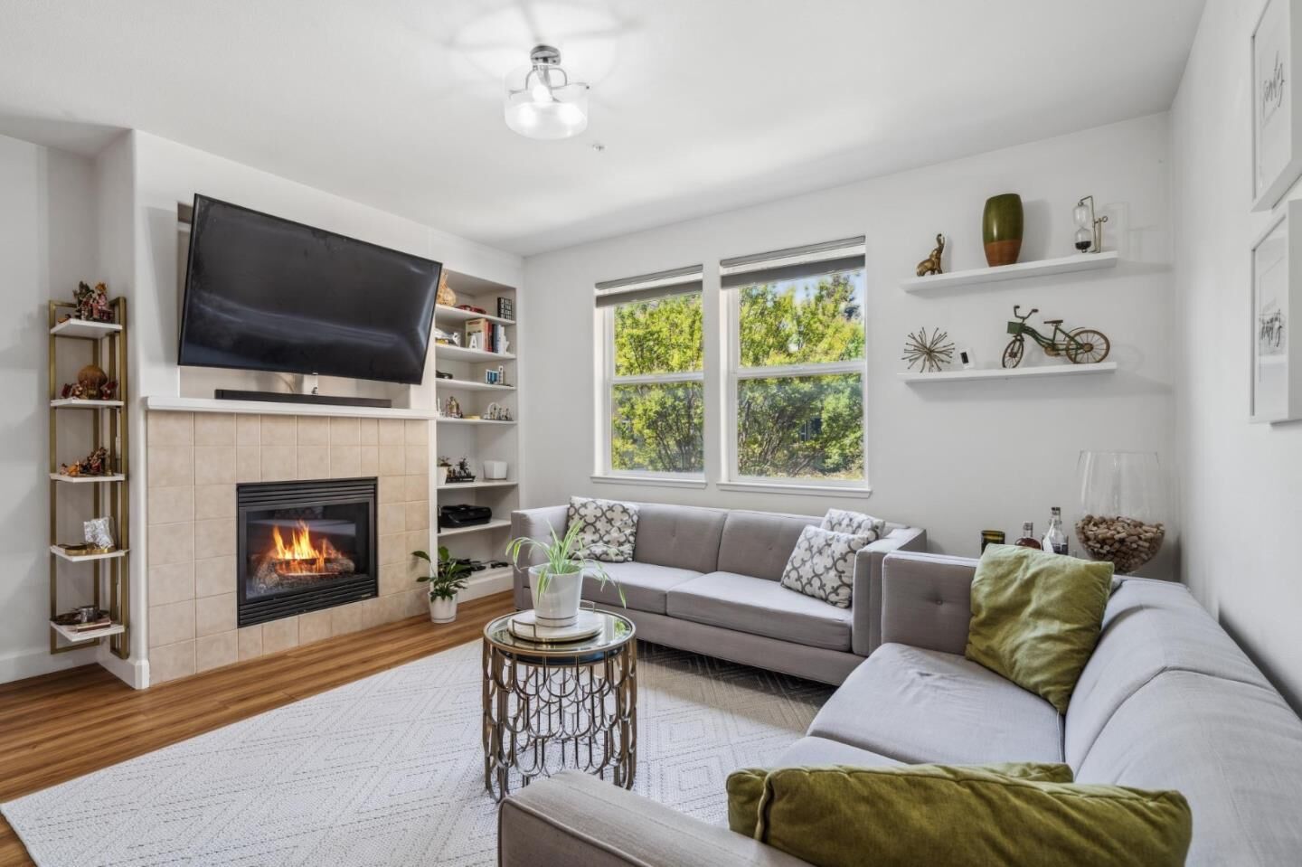 Property Photo: 25478 Huntwood Avenue CA 94544