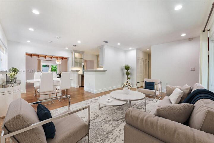 Property Photo: 8015 SW 63rd Pl FL 33143