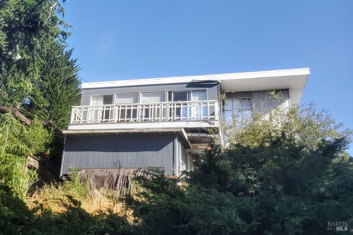 Property Photo:  470 Wellesley Avenue  CA 94941 