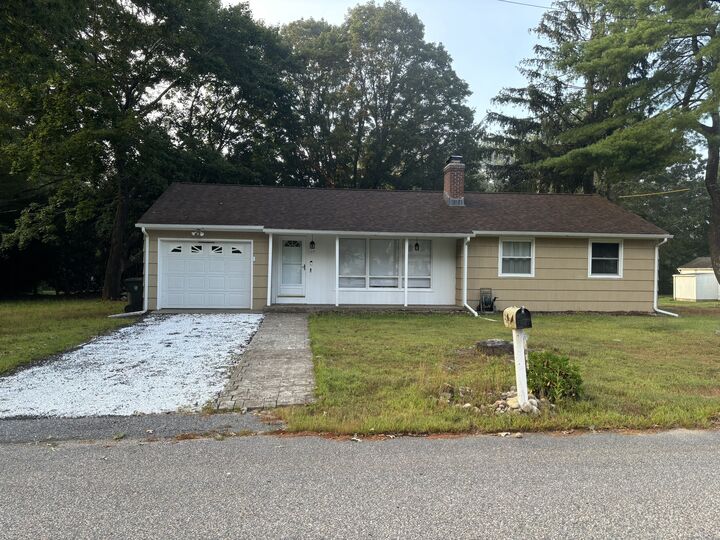 19 Larrow Drive  Windham CT 06256 photo