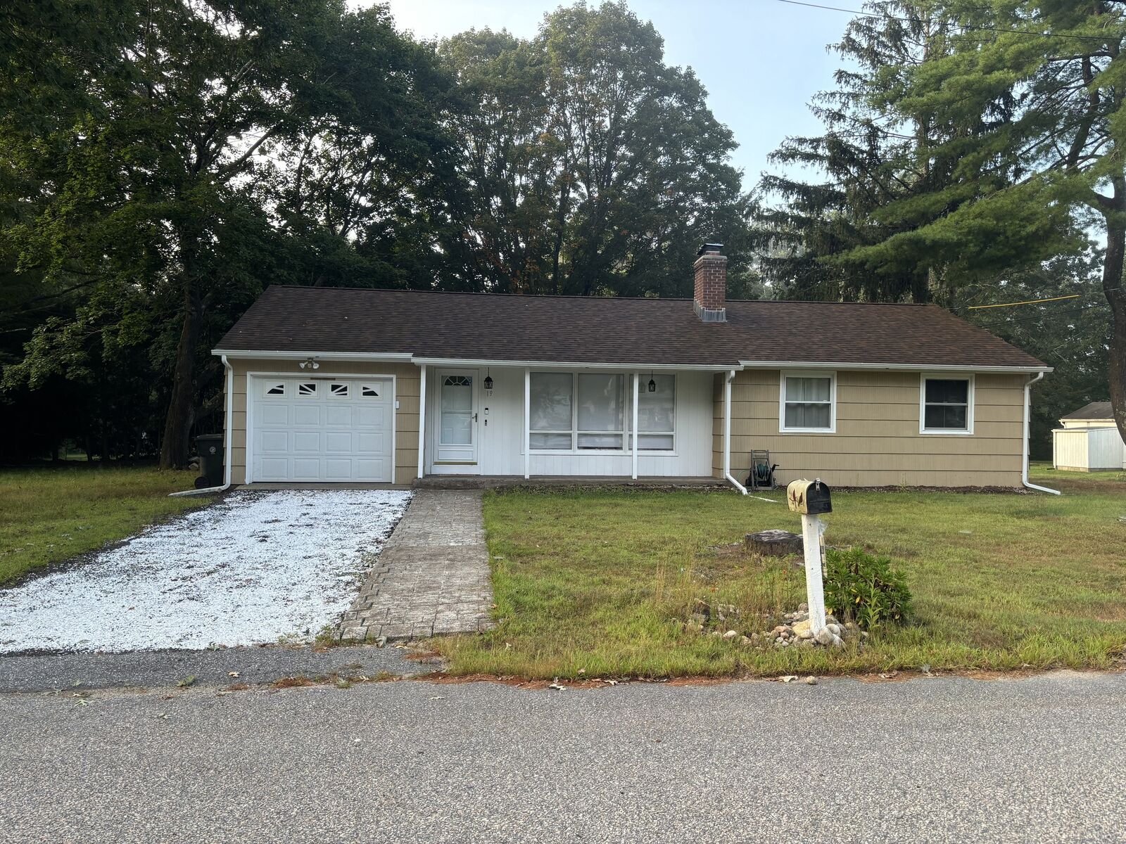 Property Photo:  19 Larrow Drive  CT 06256 