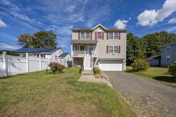 Property Photo:  109 Hewey Street  CT 06708 