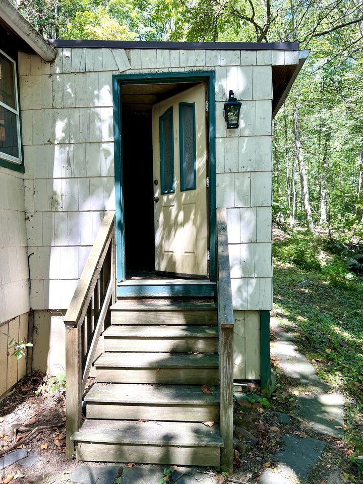 Property Photo: 3 Noguchi Trail CT 06484