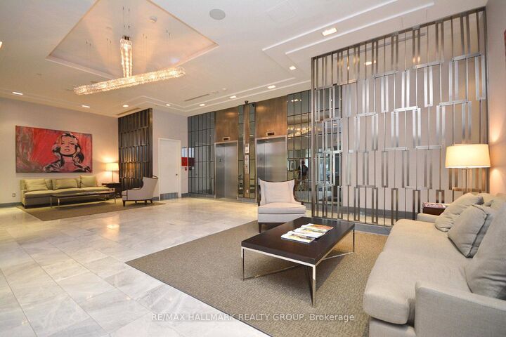 Property Photo: 300 Lisgar Street 1111 ON K2P 0E2