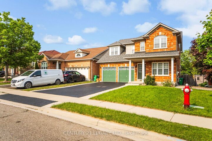 Property Photo:  28 Sunnybrook Crescent  ON L7A 1Y2 