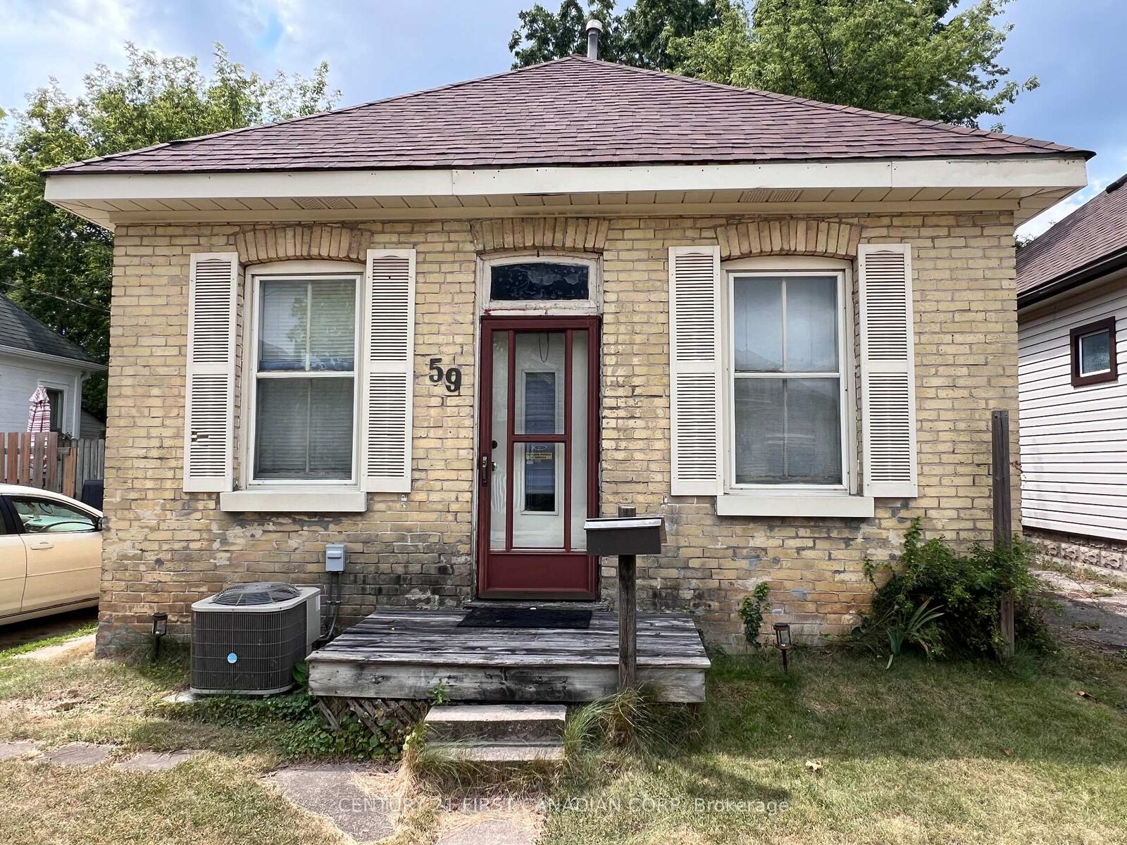 Property Photo: 59 Hydro Street ON N5Z 2H5