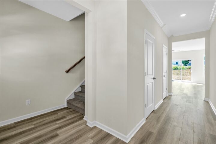 Property Photo: 221 Brown Circle SC 29642
