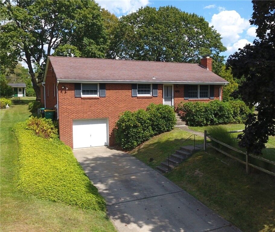 Property Photo: 5144 Virginia Dr PA 15044