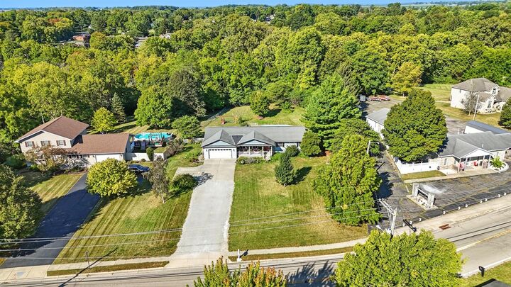 Property Photo:  1616 Echo Lake Drive  OH 45356 