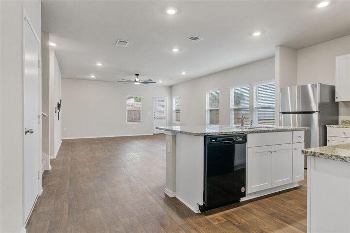 Property Photo:  5916 Brocade Drive  TX 78724 
