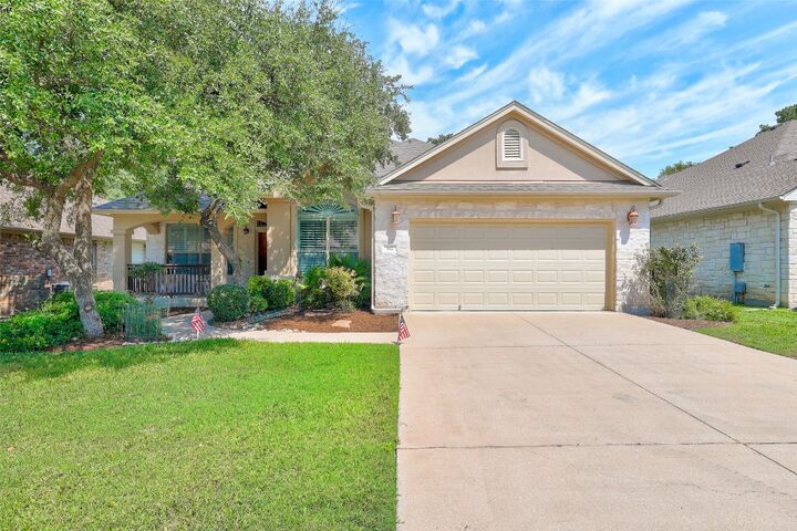 Property Photo: 917 Heritage Oaks Bend TX 78633