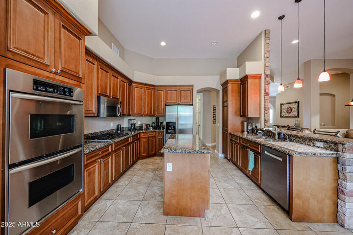 Property Photo: 2324 E Avenida Del Sol -- AZ 85024