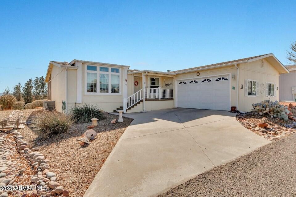 Property Photo: 1299 W On The Greens Boulevard AZ 86326