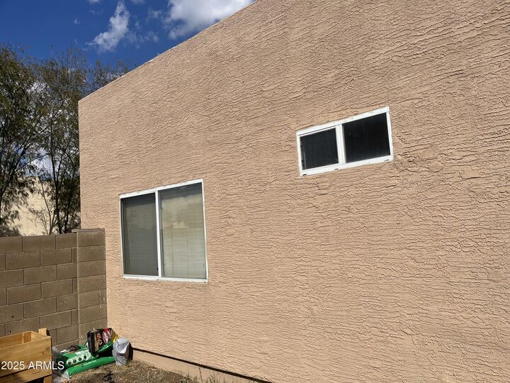 Property Photo:  2300 E Magma Road 76  AZ 85143 