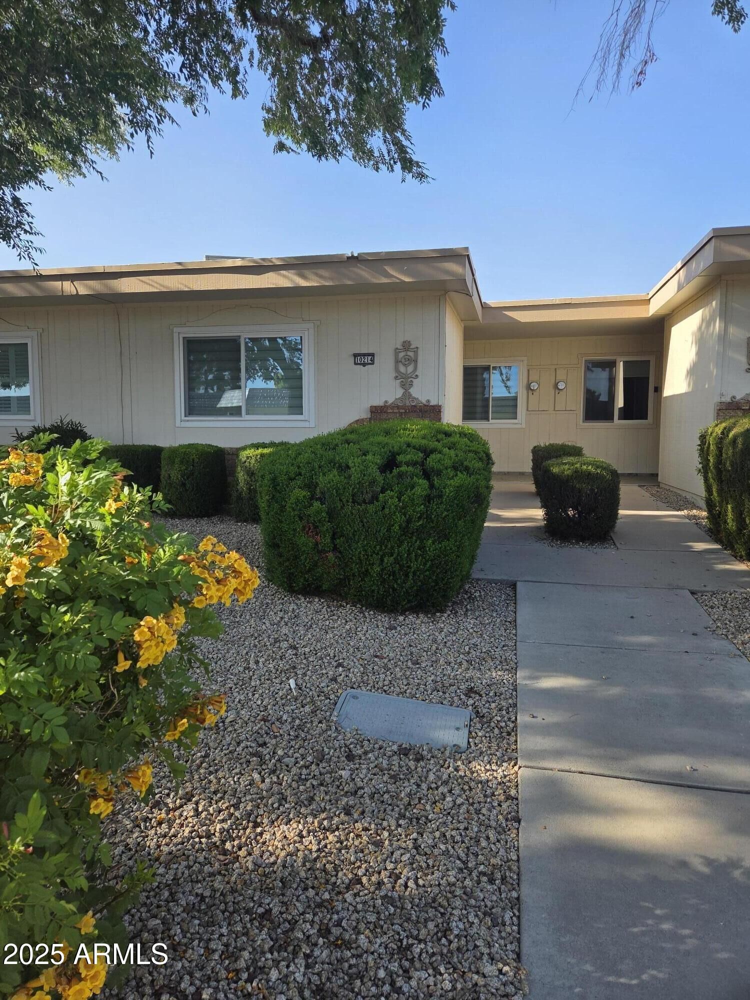 Property Photo: 10214 W Hutton Drive 36 AZ 85351