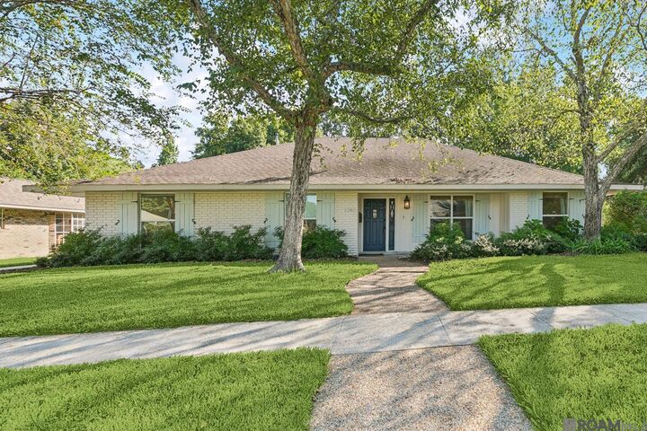 Property Photo:  1343 Crescent Dr  LA 70806 