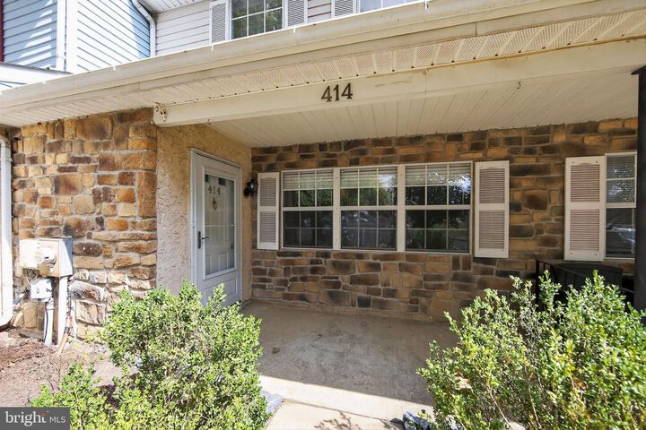 Property Photo: 414 Devon Court 481 PA 19335