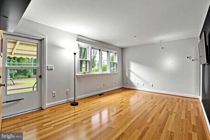 Property Photo:  4138 Oak Drive  MD 21078 