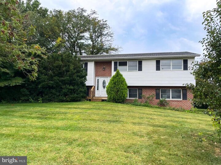 268 Martina Drive  Chambersburg PA 17201 photo
