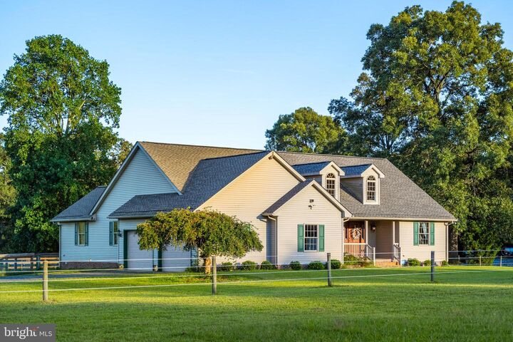 Property Photo: 6505 Griffith Lake Drive DE 19963