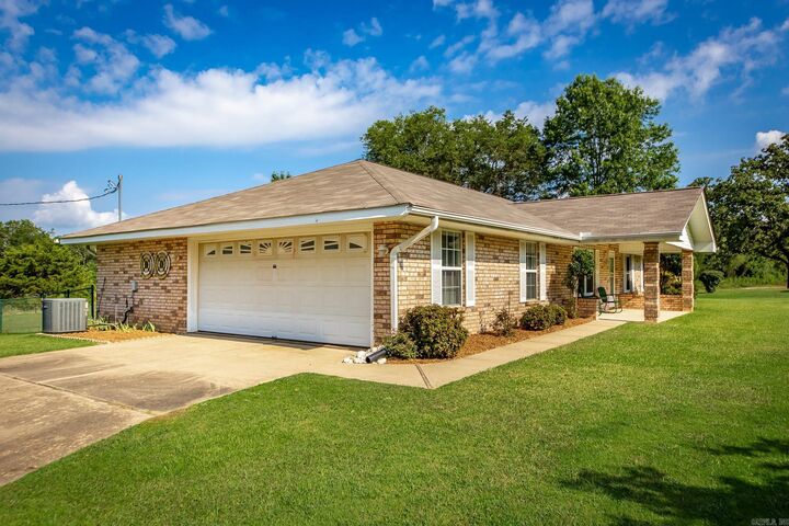 Property Photo:  729 Crystal Hill Road  AR 71913 
