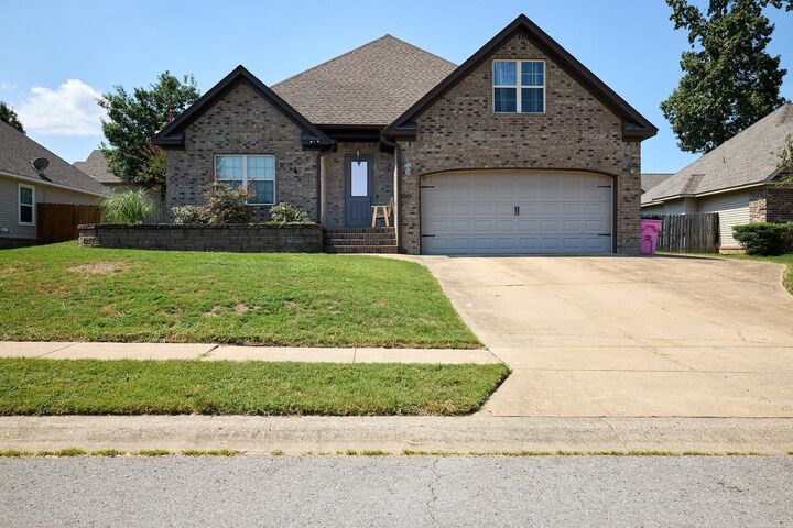 Property Photo: 5308 Glenn Cove AR 72022