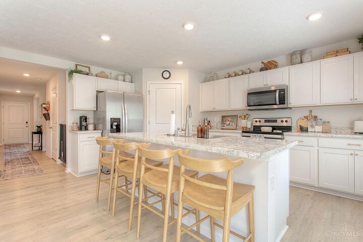 Property Photo:  5084 Lakeview Drive  OH 45152 