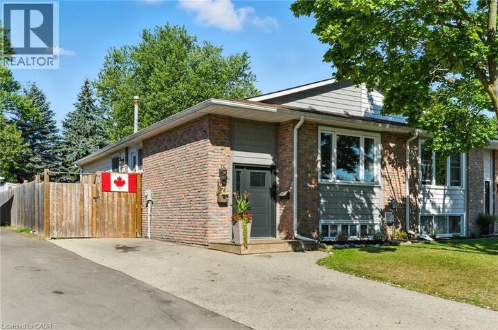 Property Photo:  37 Maple Crescent  ON N3L 3R3 