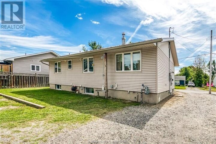 Property Photo:  8 Arlington E Drive  ON P0M 1R0 