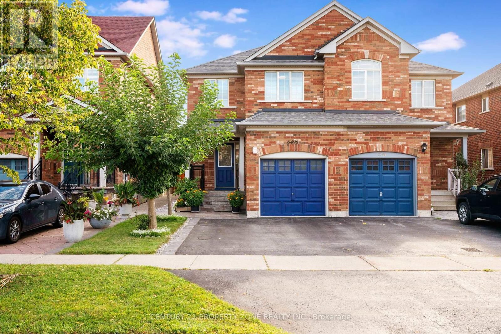 Property Photo:  6496 Rallymaster Heights  ON L5W 1P7 