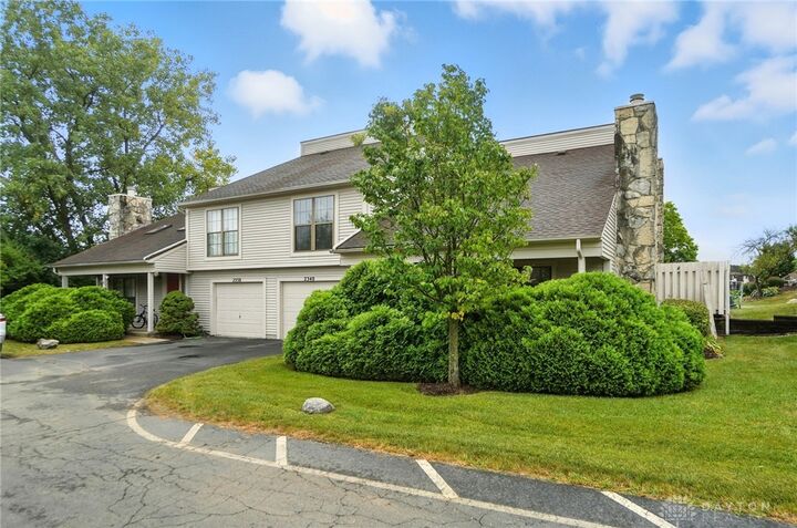 Property Photo: 2340 Fieldstone Circle OH 45324