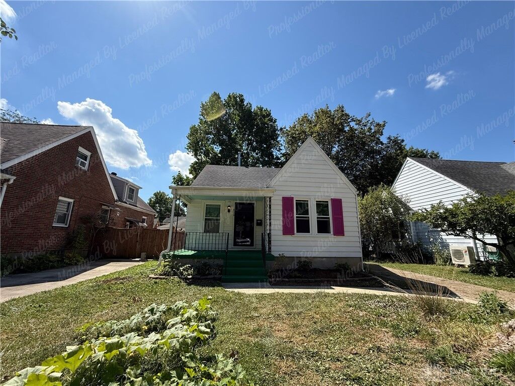 Property Photo:  820 Buckingham Road  OH 45419 