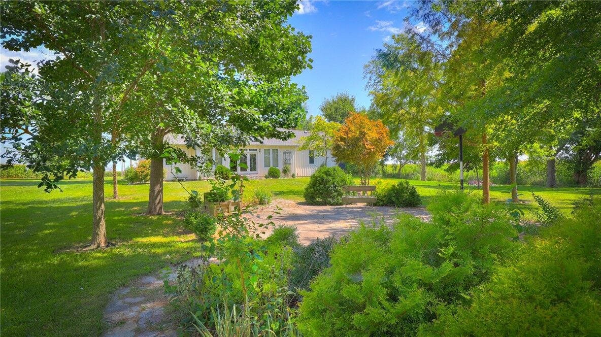 Property Photo:  1601 Home Avenue  IL 62656 