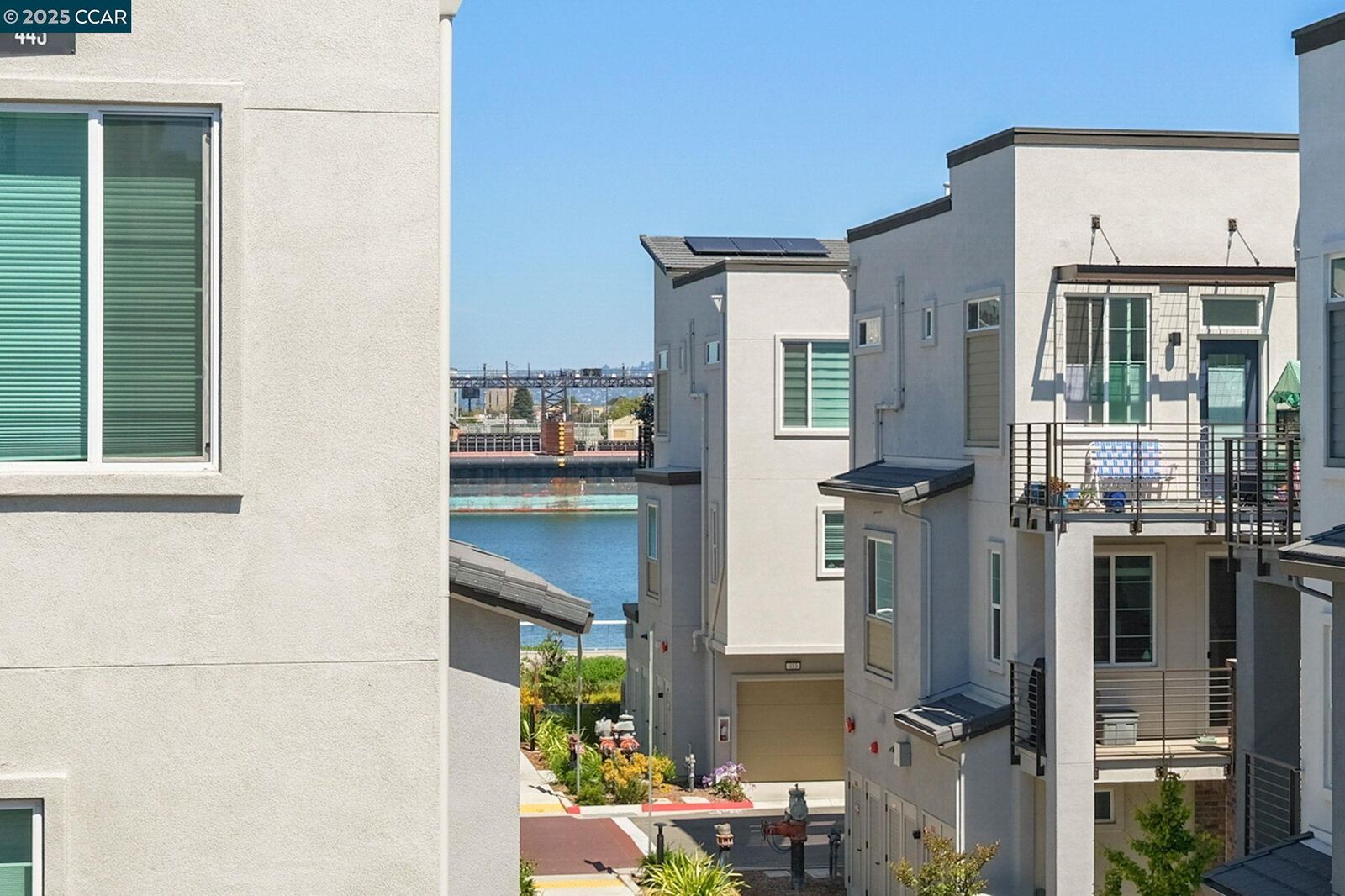 Property Photo:  2853 Cathwood Lane  CA 94501 