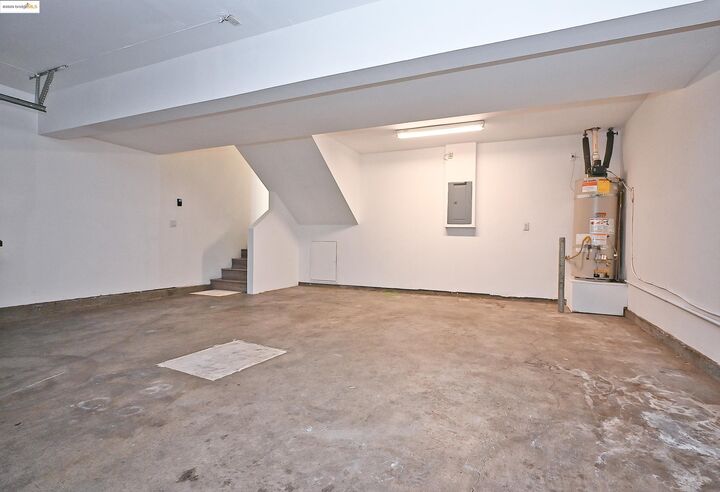 Property Photo:  215 Santa Barbara St  CA 94806 