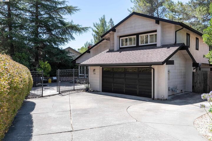 5644 Alhambra Hills Ct  Martinez CA 94553 photo