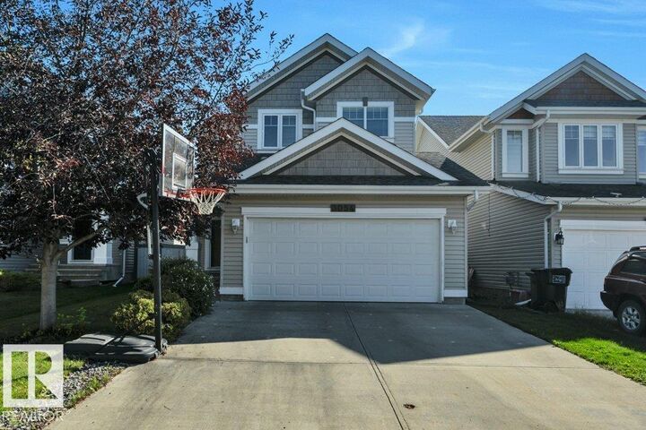 3054 Spence Wynd SW  Edmonton AB T6X 0A5 photo