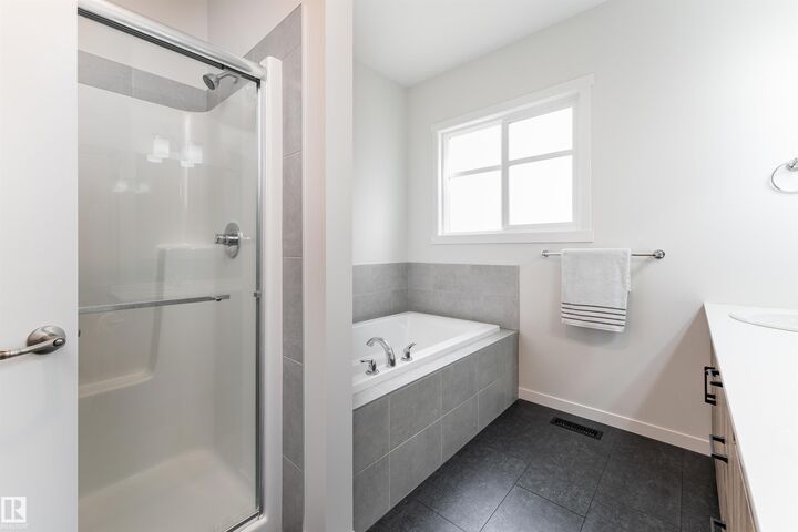 Property Photo: 6214 Hampton Gray Avenue NW AB T5E 6X6
