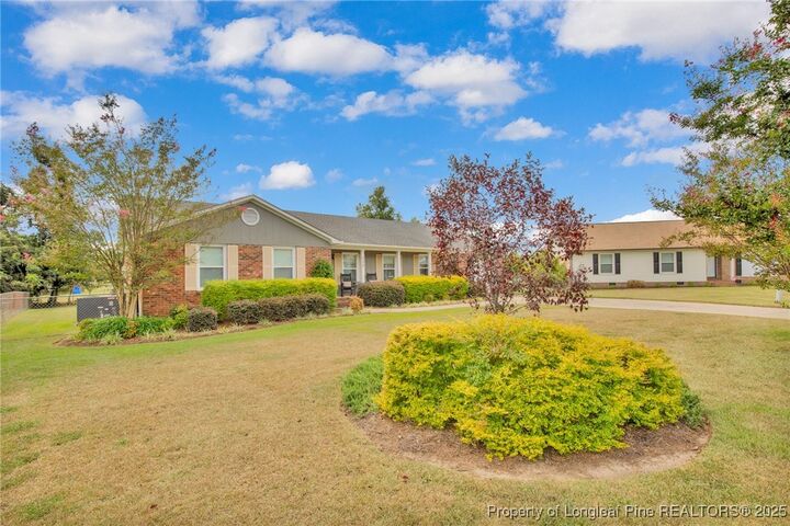 Property Photo:  304 Rail Fence Court  NC 28314 