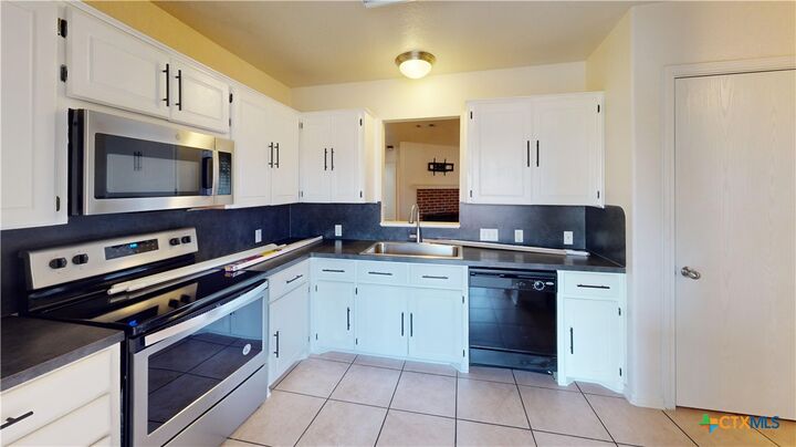 Property Photo: 3611 Selena Drive TX 76549