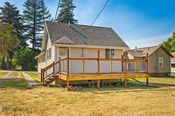 Property Photo: 520 N Black Avenue MT 59715
