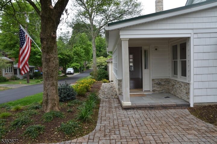Property Photo:  3 Old Ln  NJ 07435 