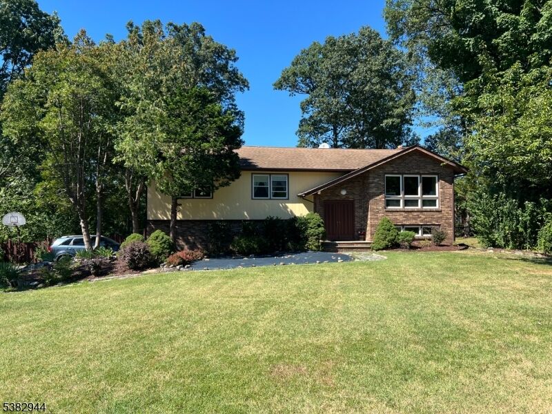 Property Photo: 3 Toby Ter NJ 07082