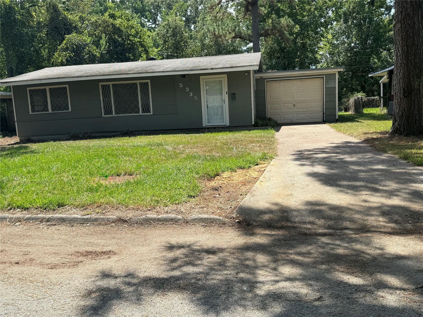 Property Photo: 5335 Landry Lane TX 77708