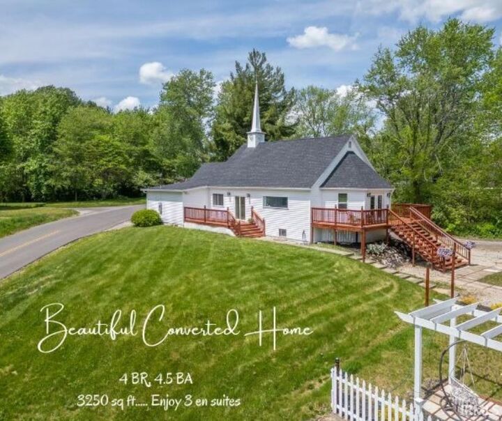 Property Photo: 7425 S Harmony Road IN 47403