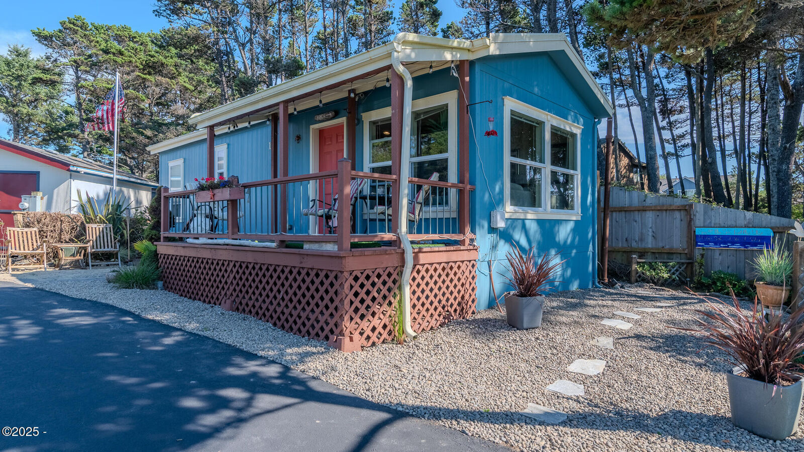 Property Photo:  4875 N Hwy 101 15  OR 97341 