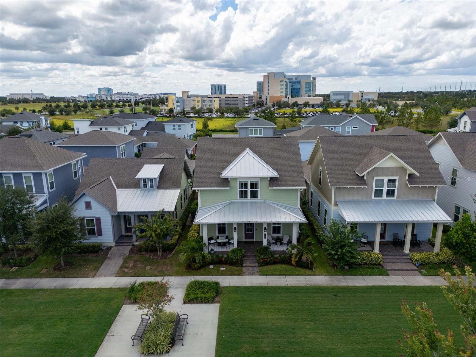Property Photo: 13837 Lippman Alley FL 32827